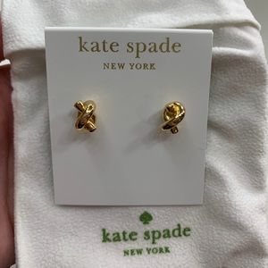 Kate Spade Sailor’s knot stud earrings